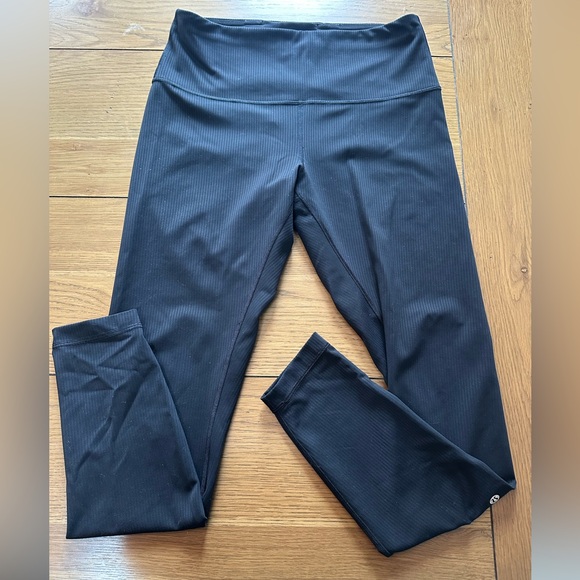 lululemon athletica Pants - Lululemon Wunder Train Ribbed Black  Leggings size 10